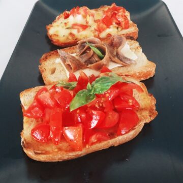 CROSTINI / BRUSCHETTE